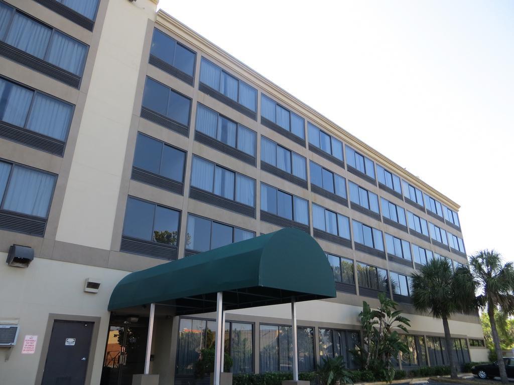 Eurotel Inn ميتلاند المظهر الخارجي الصورة